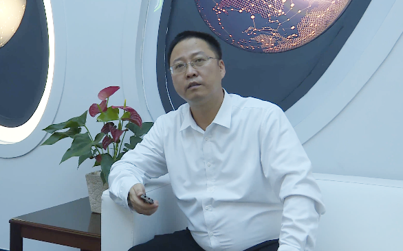 无惧风沙 勇趟科研荒漠