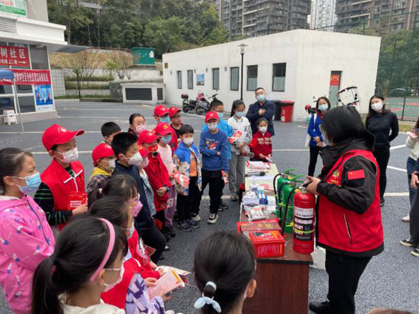 助力文明典范城市创建 