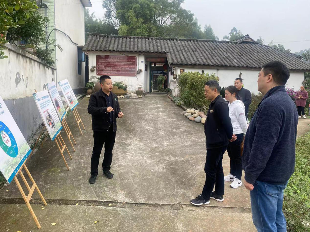 眉山市司法局到青神县开展“乡村振兴 法治同行”调研指导