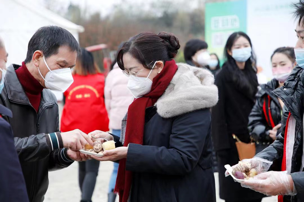 2022温江区林间套种经济作物产业创新现场会顺利召开