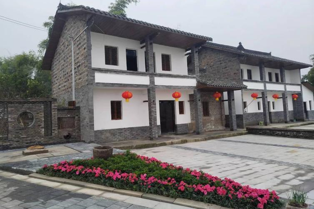 龙台镇“五类农房”改造提升群众幸福指数