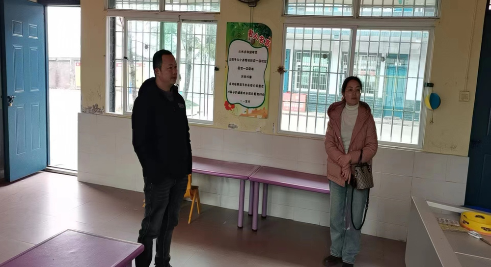 巴州区第七小学校开展安全隐患大排查