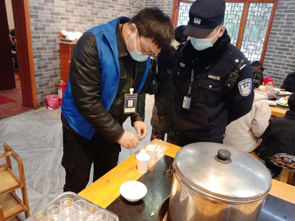 罗渡镇：开展餐饮行业非法添加罂粟检查