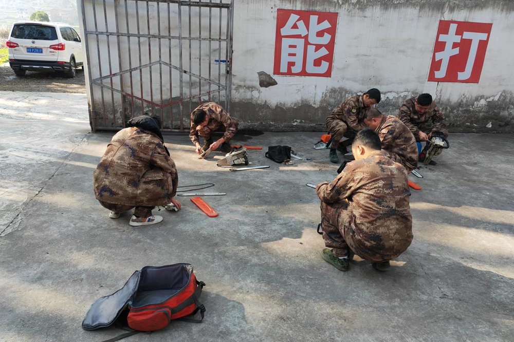 邻水县：检修保养灭火机具 筑牢安全“防火墙”