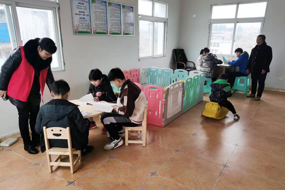 阳和镇开展“阅读小康气象 奋进振兴征程”儿童读书会活动