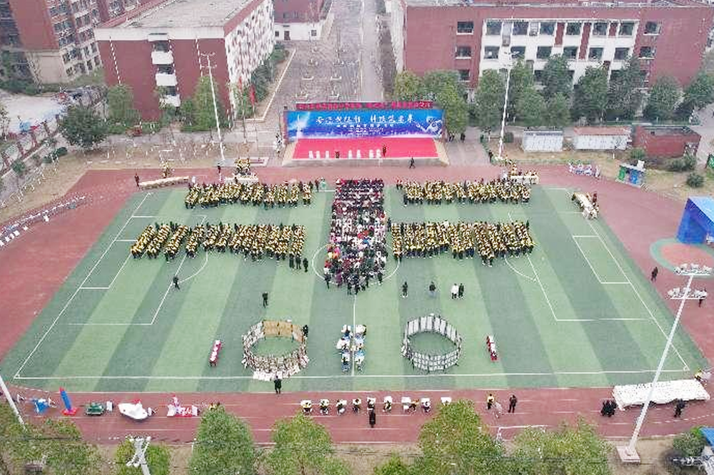 营山县：开展科技活动 助推科创教育