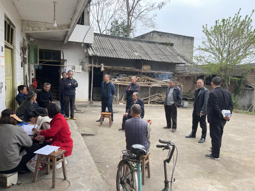 青神县：下沉干部联基层 排化矛盾促和谐