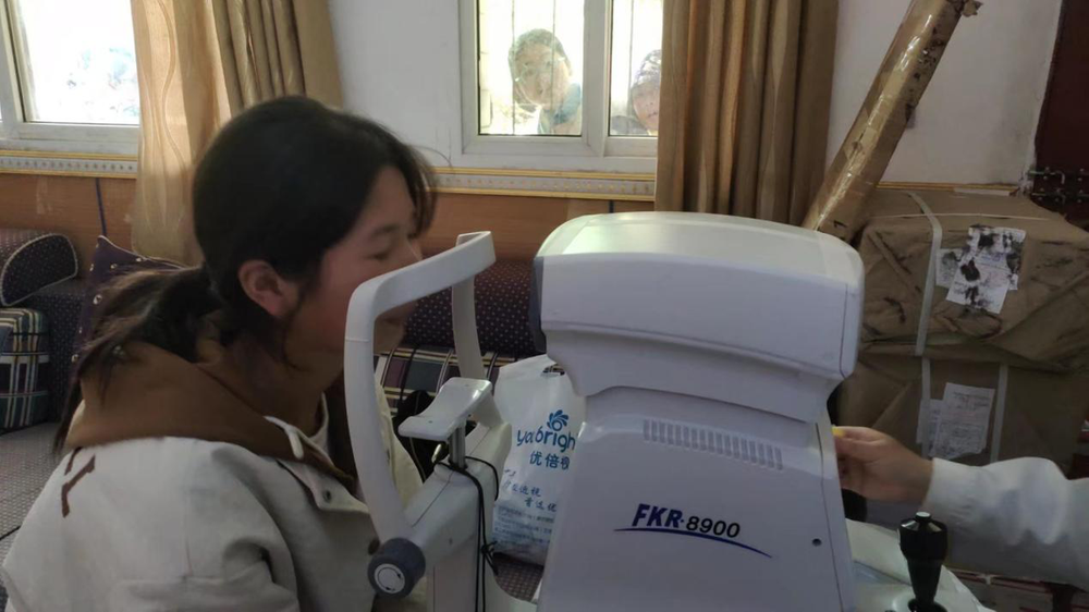 南江县正直小学护航学生视力健康