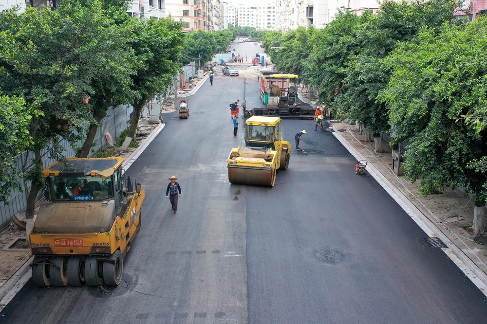 蓬安县：民生项目施工忙