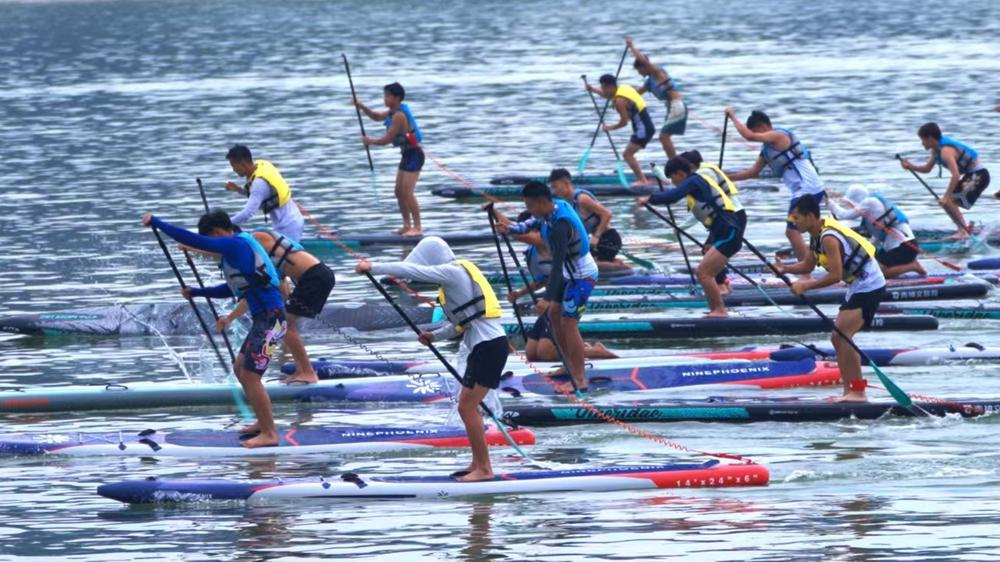 共迎全国赛事  桨板健儿奋楫踏浪