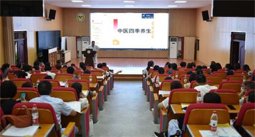 青神县：健康科普进校园 共撑健康守护伞