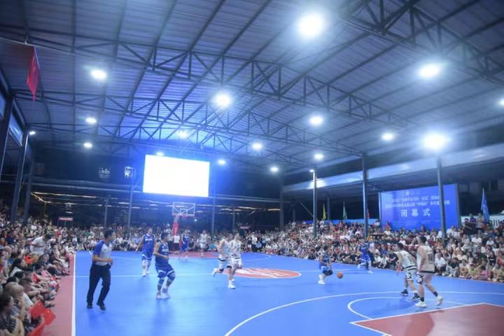 燃爆！眉山瓦屋山激情“村BA”火出圈