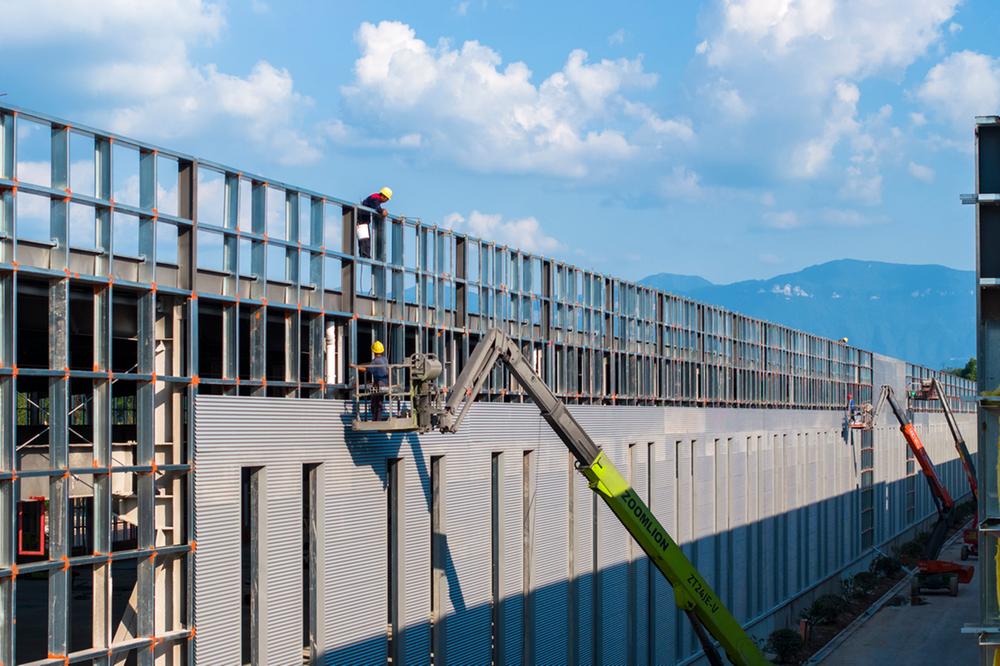 铆足干劲“招大引强” 前8月16个亿元以上项目落户广安区