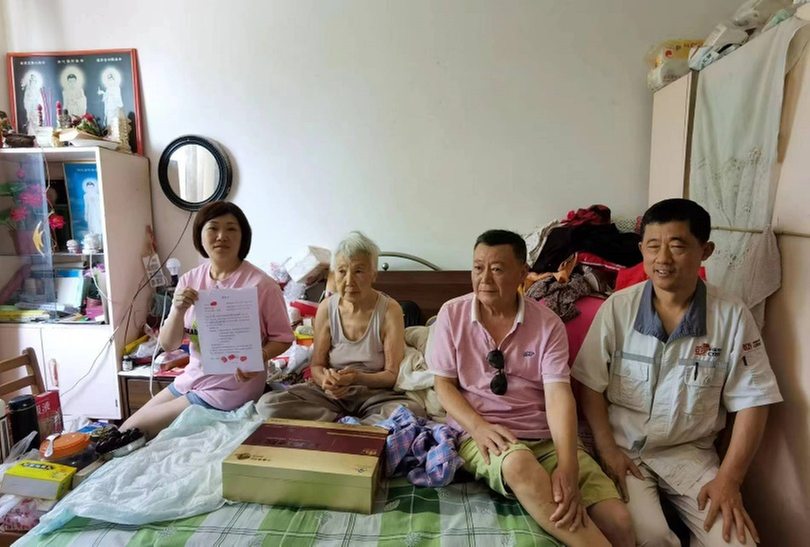  东坡区：“上门办证”暖心服务，得民心获点赞