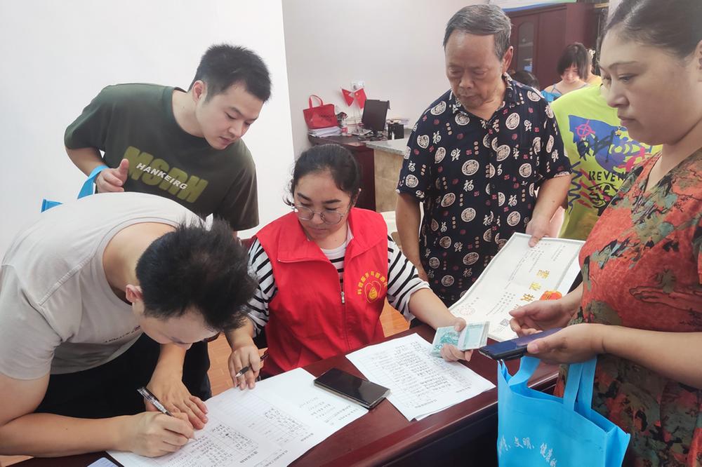 蓬安科协深入徐家镇开展科普培训活动