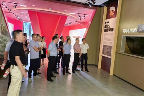 九龙街道办事处开展“园丁心向党 奋进新征程”暨庆祝第39个教师节主题活动