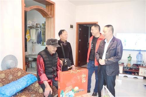 丰禾镇开展慰问抗美援朝老兵活动