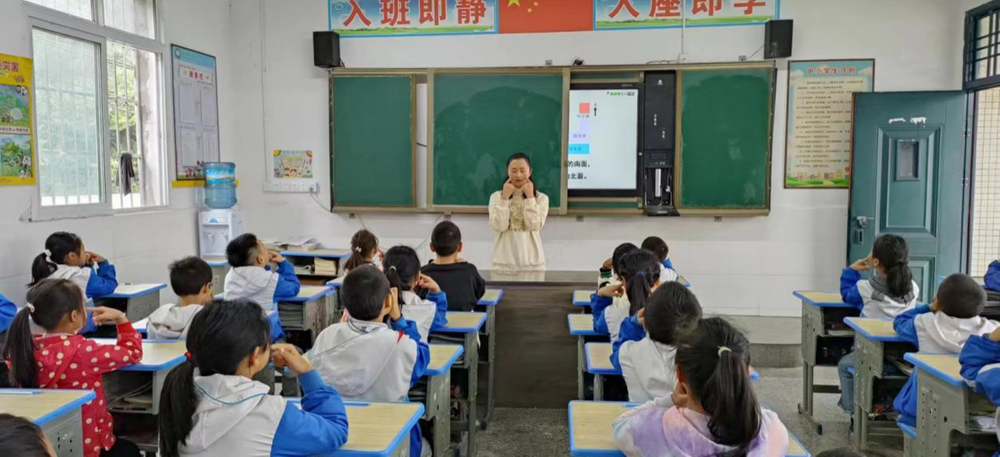 南江县红光镇小学：多措并举为学生筑起视力健康管理“防护墙”