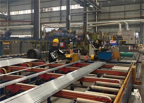 丹棱县：工业企业生产忙 全力冲刺四季度