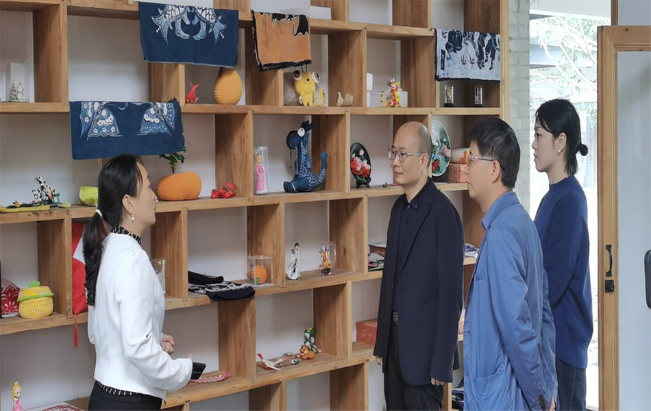 眉山市科协到青神县调研指导科普惠民共享基地工作