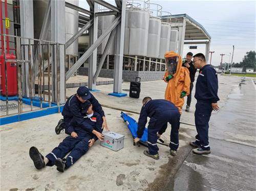 东坡区市场监管局开展特种设备安全宣传及应急演练