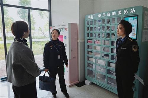 东坡区市场监督管理局开展医疗器械智慧终端专项检查