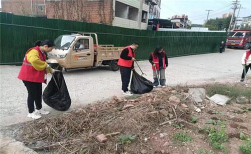 仁寿县:齐力打造美丽社区 网格员在行动