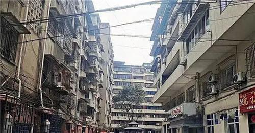 内江市市中区老旧小区“内外兼修” 居民幸福感“原地升级”