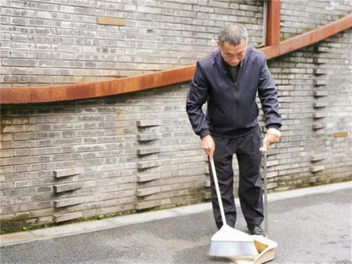 青神县：创新基层治理模式  提升为民服务水平  