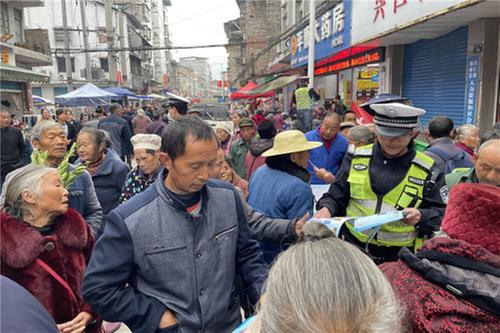 邻水县联合文旅部门开展“美丽乡村行”宣传活动