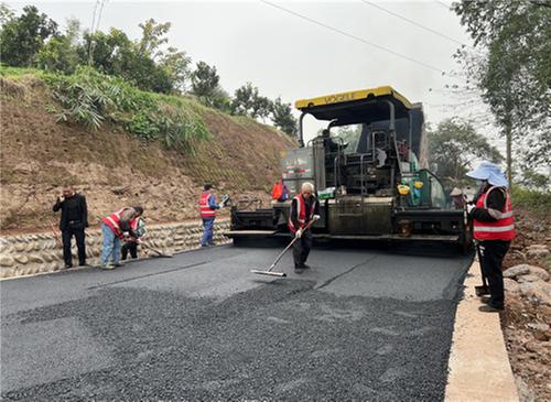 洪雅县：挂图作战看板管理 交通建设项目顺利推进