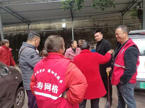 仁寿县:“红网格”解民忧 疏通下水道“舒”通居民心