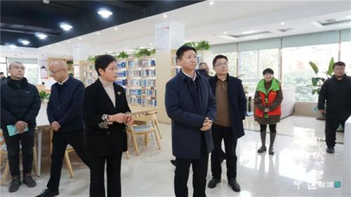 内江市市中区领导调研“两个责任”工作