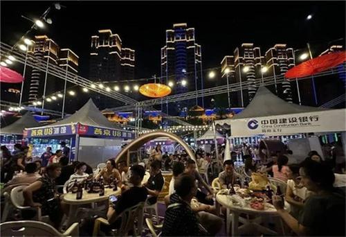 简阳市：不断上新消费场景 打造区域消费中心