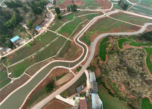 东兴区：提升供水保障水平 农村群众用水不犯难