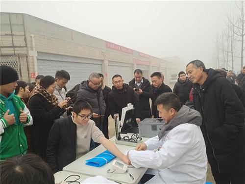 广安经开区奎阁街道开展“红心永向党•热血践初心”主题党日活动