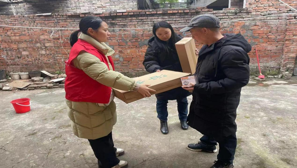 仁寿县怀仁街道：适老化服务温暖老人心