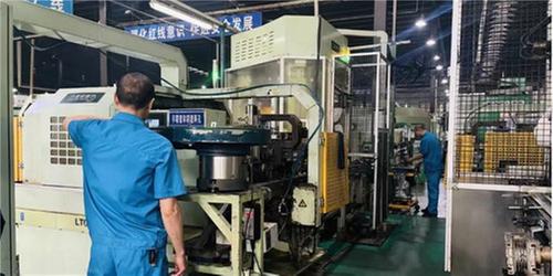 青神县：企业按下复工复产“加速键” 奋力夺取“开门红”