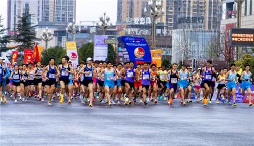 仁寿县：一条赛道描绘城市山水画卷