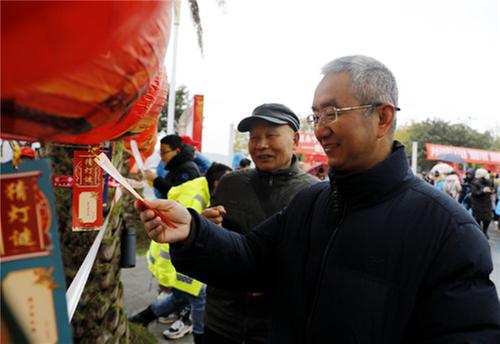 纳溪区：欢声笑语“闹元宵” 趣味活动乐翻天