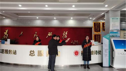 东兴区：奋战“开门红” 为企服务忙