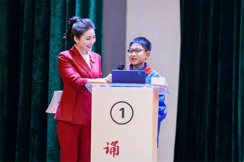 彭山二小学子何胤羲喜获省级大奖