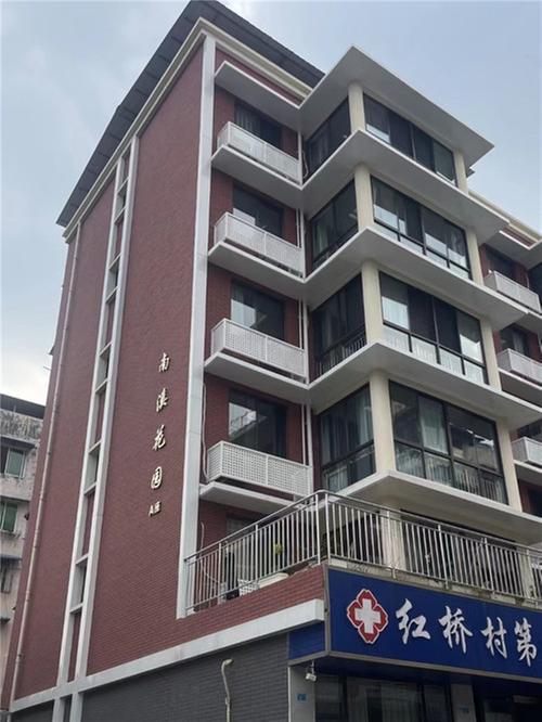 青神县：老旧小区大变样 “改”出满满幸福感