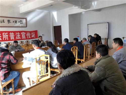 兴马镇开展“八五”普法宣传教育活动