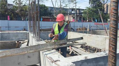 青神县滨江新区幼儿园项目建设火热推进