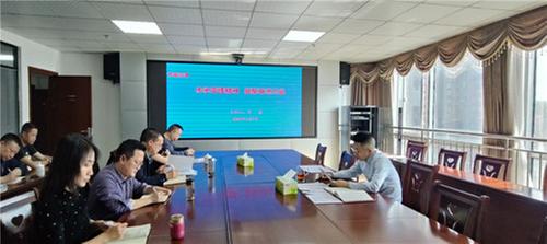 南充市科协开展“传承雷锋精神 凝聚奋进力量”专题党课