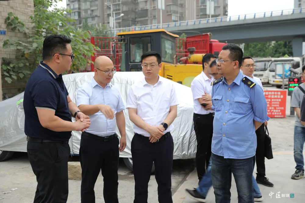 内江市市中区领导督导突出环境问题整改工作