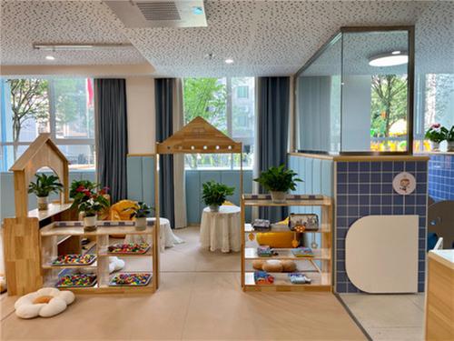 青神县首家数字化智能托育园开园