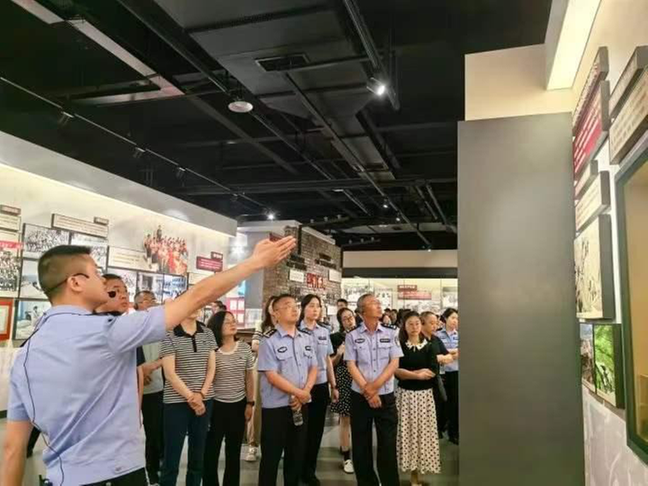 眉山市公安局天府新区分局：党纪学习固根本 廉政教育树清风