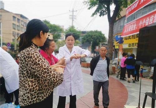 三台县芦溪镇中心卫生院“三举措”强化“手卫生”宣传